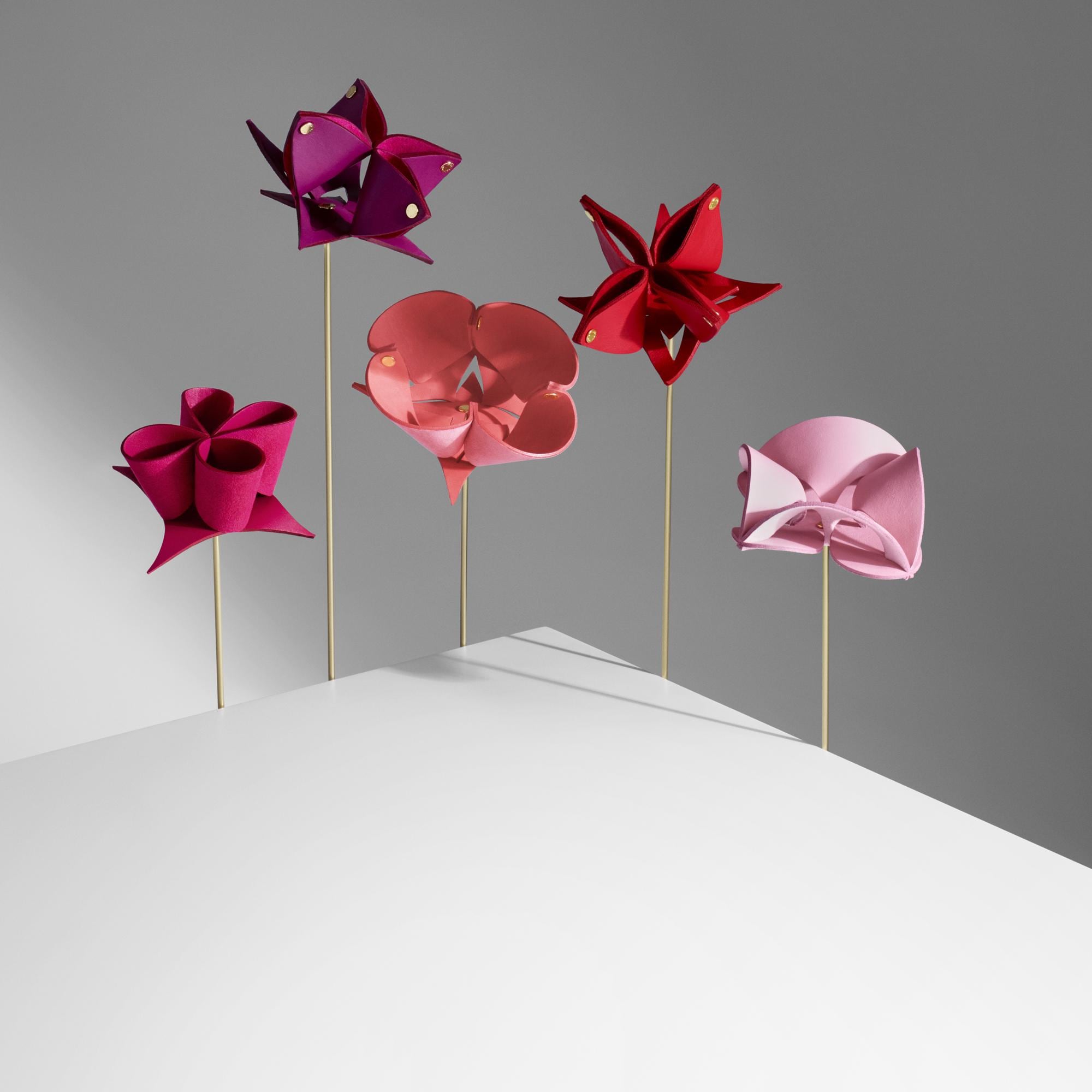 Origami Flowers by Atelier Oï - Luxury Decoration - Home and Art